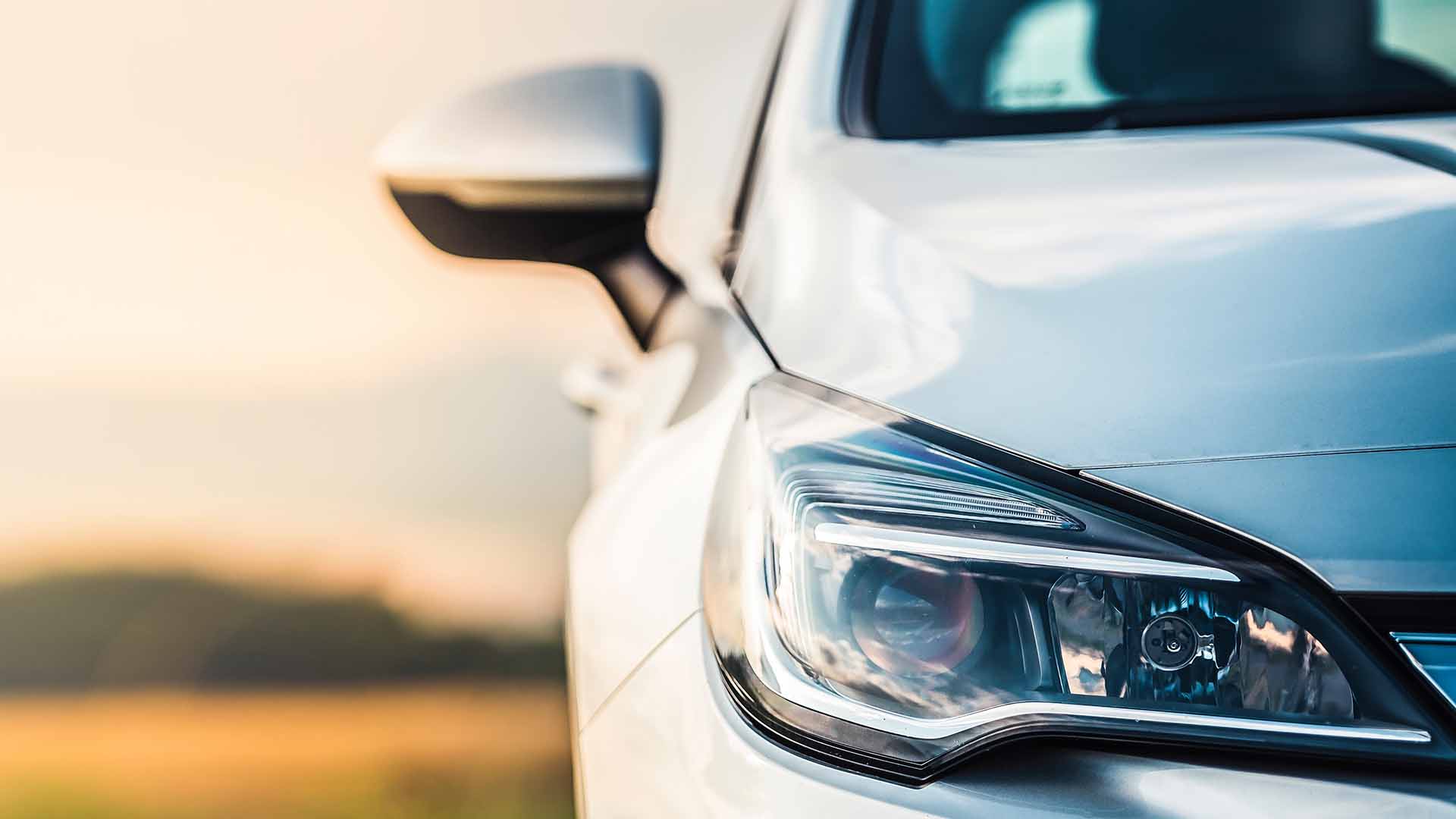 White Car Sideprofile
