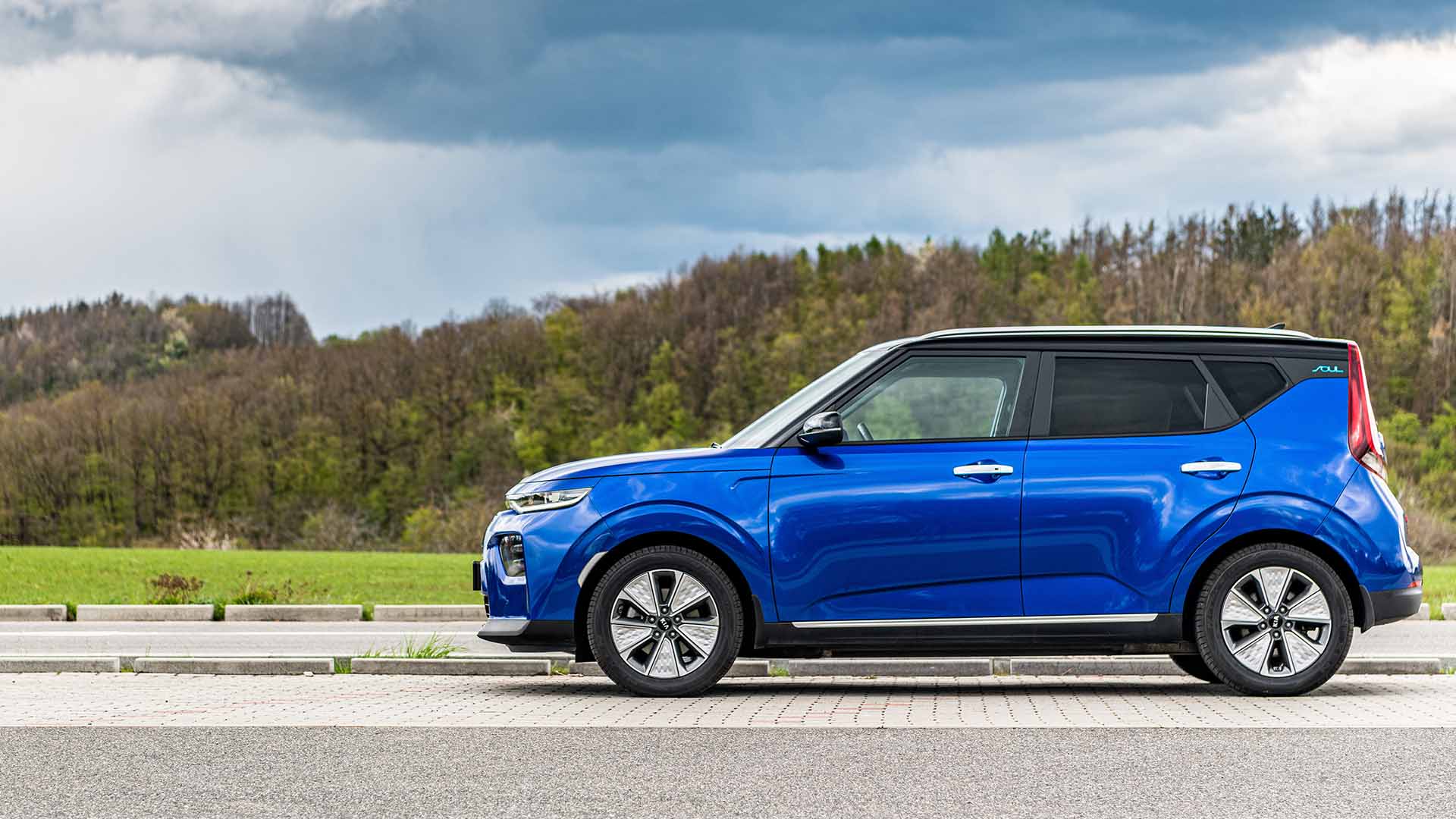 Untitled 1 Banner 0079 Kia Blue